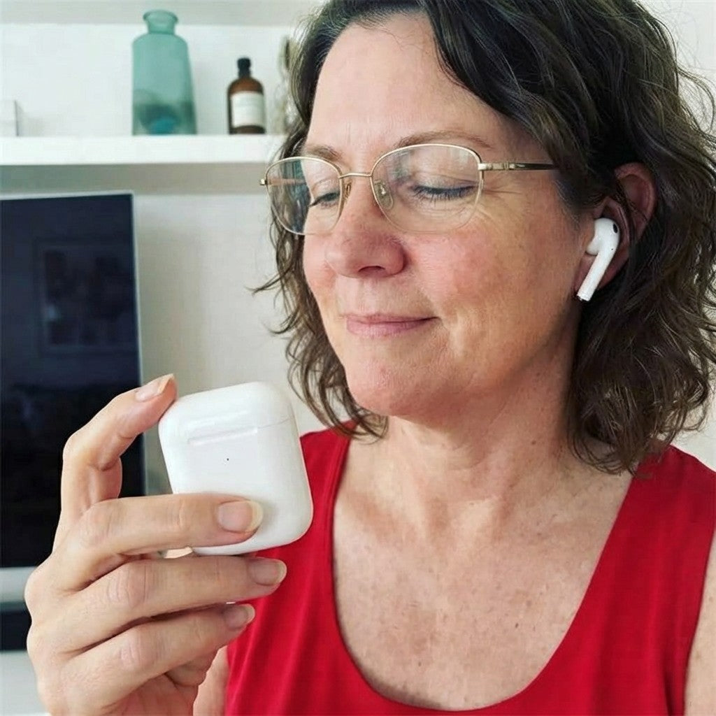 i80 TWS Bluetooth Earbuds with Wireless Charging
